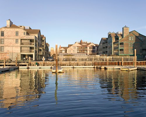Exterior view of Wyndham Newport Onshore alongside the waterfront.