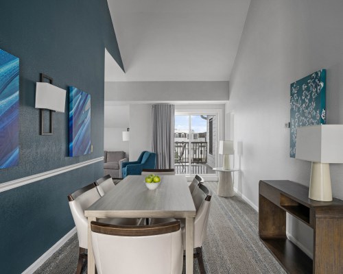 Club Wyndham Newport Onshore - 2 Nights