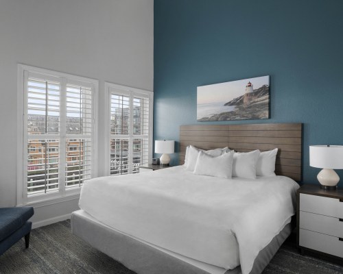 Club Wyndham Newport Onshore - 2 Nights