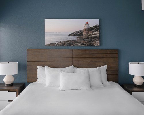 Club Wyndham Newport Onshore - 2 Nights