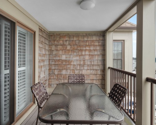 Club Wyndham Newport Onshore - 2 Nights