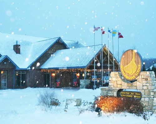 Scandinavian Lodge 5211 Details Rci