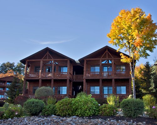 The Lodges at Cresthaven Image