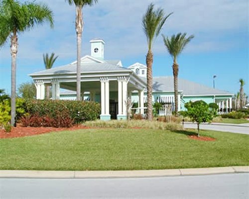 A street view of the Festiva Orlando Resort unit.
