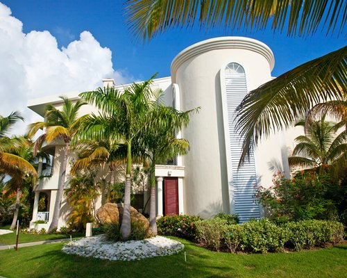 Scenic exterior view of MVC at Melia Caribe Tropical resort.