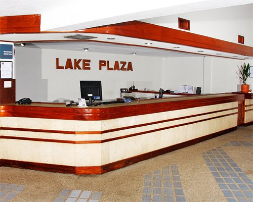 Hotel Lake Plaza