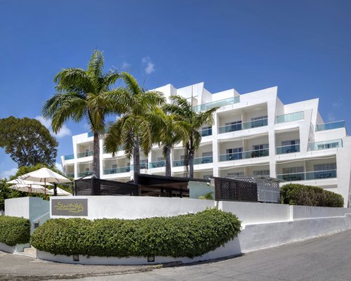 A street view of the South Beach Hotel.