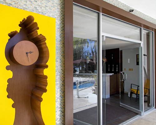 The entrance of South Beach Hotel.