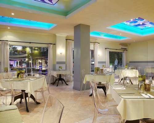 An indoor fine dining restaurant.