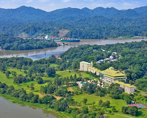 Gamboa Rainforest Resort at Panama Canal