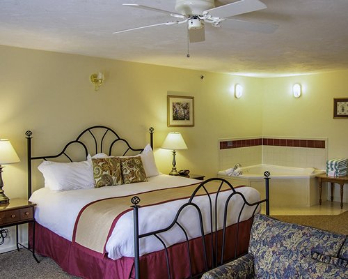 The Suites at Eastern Slope Inn