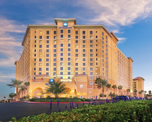 Wyndham Grand Desert