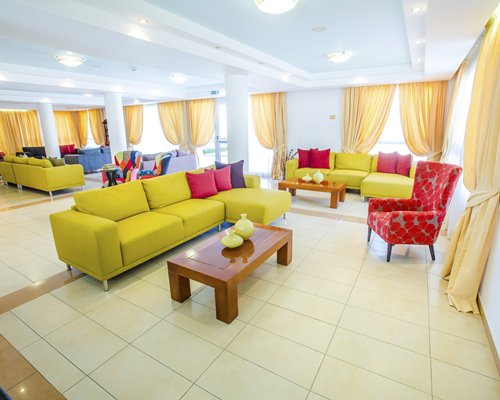 Paradise Kings Club *Rental*