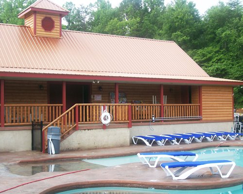 White Oak Lodge and Resort