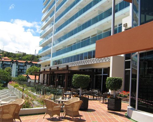 Pestana Carlton Tower Suites