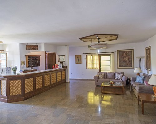 A well furnished reception area.