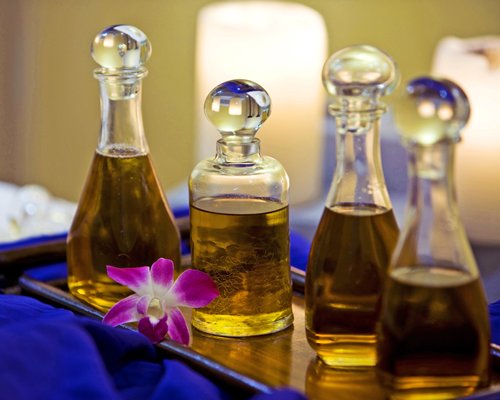 A view of the massaging oils.