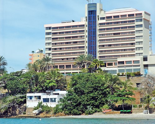 Flamingo Beach Hotel