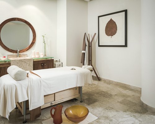 A well furnished indoor spa.
