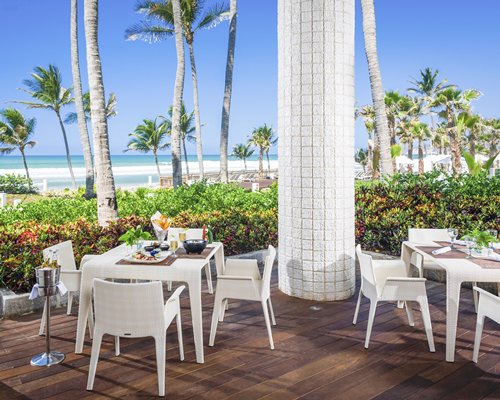 An outdoor restaurant.
