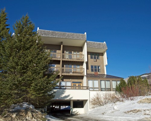 Bolton Valley Resort Lodge