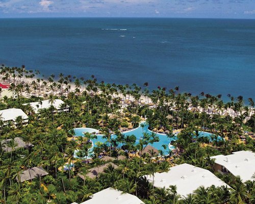 Club Meliá at Meliá Caribe Beach I Image