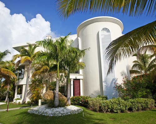 A scenic exterior view of the Club Melia At Melia Caribe Tropical resort.