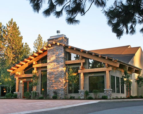 An exterior view of the Seventh Mountain Resort.