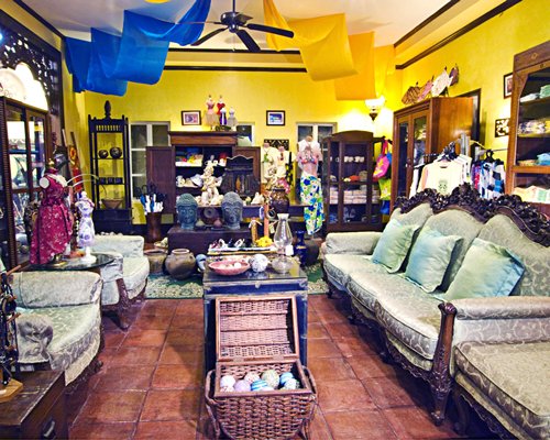 A well stocked shop at Puerto Del Sol Beach Resort And Hotel.