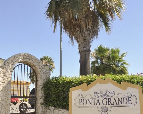 Ponta Grande Resort