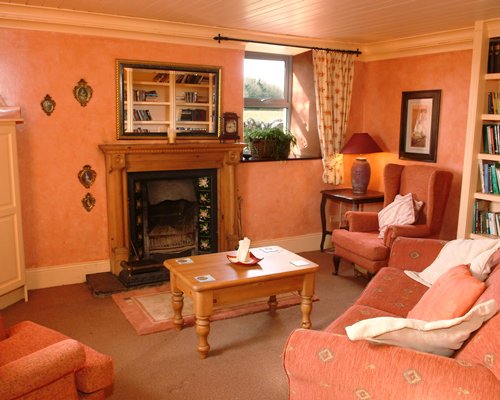 Dangan Lodge Cottages