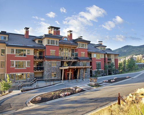 Raintree's The Miners Club Park City Image