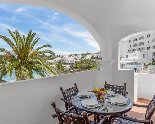 White Sands Beach Club - 4 Nights