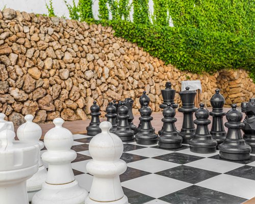 White Sands Beach Club - 4 Nights