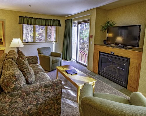 Suites At Attitash Mountain Village