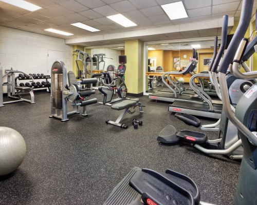 A WELL EQUIPPED FITNESS CENTER.
