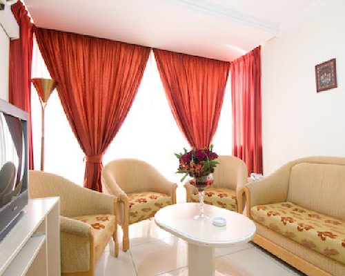 Elysee Residence Suites