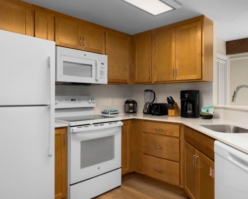 Club Wyndham at Waikiki Beach Walk - 3 Nights