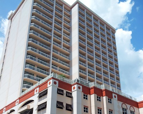 Exterior view of Carolina Grande.