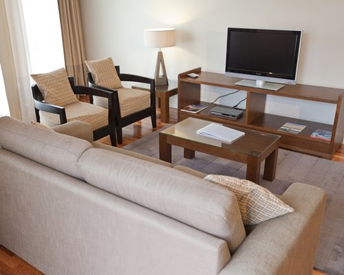 Ramada Resort by Wyndham Seven Mile Beach