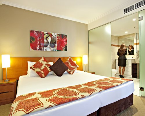 Wyndham Sydney Suites