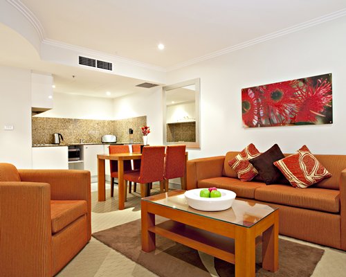 Wyndham Sydney Suites