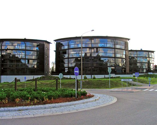 Exterior view of Holiday Club Tahko Spa.