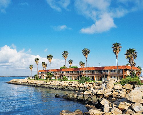 Vacation Internationale Oceanside Marina Inn