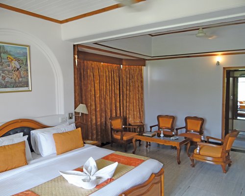 A well furnished bedroom.