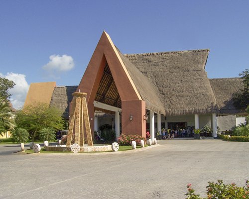 Sandos Caracol Eco Resort