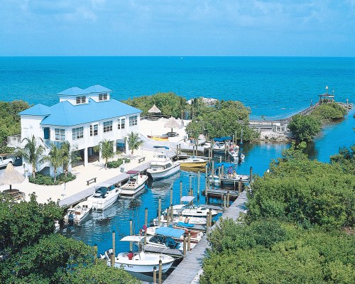 Kayak access from Ocean Pointe Suites @ Key Largo