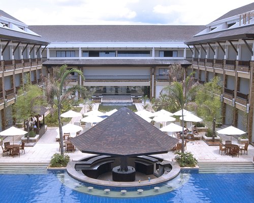 Henann Regency Resort & Spa