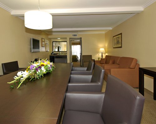 A well furnished conference room.