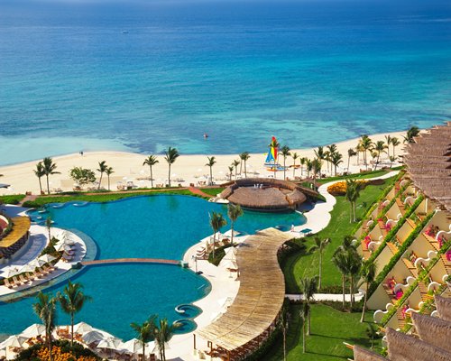 Grand Velas R. Maya Ambassador